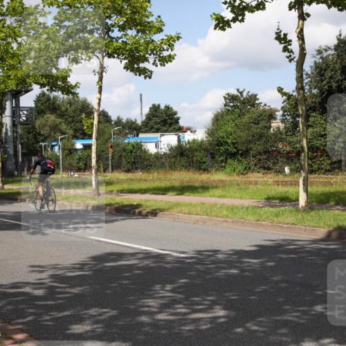 10.08.2025 - GEWOBA Citytriathlon Bremen Yannick Fuchs http://msf.ph/oto/8563884 10.08.2025 12:40:43 Radfahren 606, 672, 723, 785, 802, 829, 848, 870, 879, 921, 1001, 1002, 1024 meine-sportfotos.de