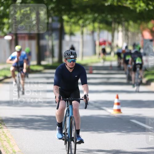 10.08.2025 - GEWOBA Citytriathlon Bremen Yannick Fuchs http://msf.ph/oto/8563927 10.08.2025 14:39:08 Radfahren 18, 100, 130, 236, 427 meine-sportfotos.de