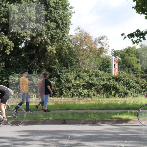 10.08.2025 - GEWOBA Citytriathlon Bremen Yannick Fuchs http://msf.ph/oto/8563972 10.08.2025 10:54:02 Radfahren 109, 359, 451, 461, 512 meine-sportfotos.de