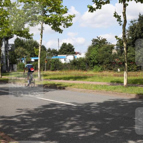 10.08.2025 - GEWOBA Citytriathlon Bremen Yannick Fuchs http://msf.ph/oto/8564115 10.08.2025 12:43:22 Radfahren 612, 646, 677, 835, 885, 945, 964, 1038 meine-sportfotos.de