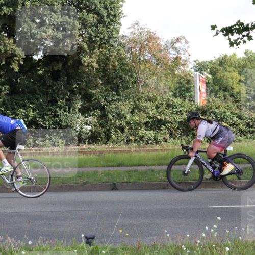 10.08.2025 - GEWOBA Citytriathlon Bremen Yannick Fuchs http://msf.ph/oto/8564152 10.08.2025 10:55:14 Radfahren 19, 163, 211, 219, 397, 418 meine-sportfotos.de