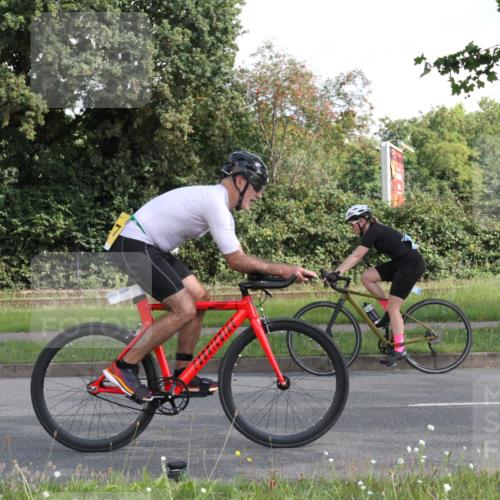 10.08.2025 - GEWOBA Citytriathlon Bremen Yannick Fuchs http://msf.ph/oto/8564163 10.08.2025 10:55:15 Radfahren 19, 163, 211, 219, 397, 418 meine-sportfotos.de