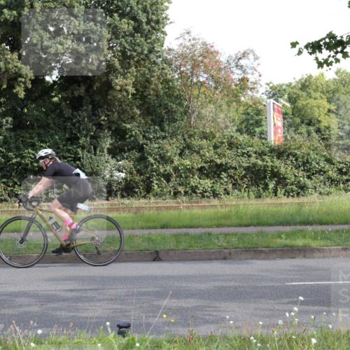 10.08.2025 - GEWOBA Citytriathlon Bremen Yannick Fuchs http://msf.ph/oto/8564170 10.08.2025 10:55:15 Radfahren 19, 163, 211, 219, 397, 418 meine-sportfotos.de
