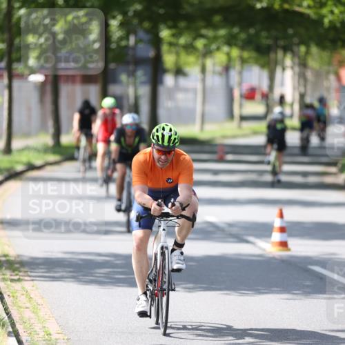 10.08.2025 - GEWOBA Citytriathlon Bremen Yannick Fuchs http://msf.ph/oto/8564178 10.08.2025 14:40:27 Radfahren 29, 47, 242, 258, 297, 529 meine-sportfotos.de