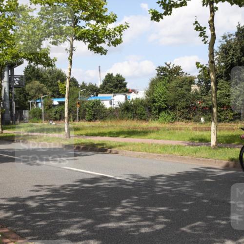 10.08.2025 - GEWOBA Citytriathlon Bremen Yannick Fuchs http://msf.ph/oto/8564179 10.08.2025 12:44:12 Radfahren 661, 669, 693, 703, 713, 731, 746, 908, 965, 1036 meine-sportfotos.de