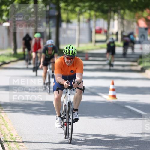 10.08.2025 - GEWOBA Citytriathlon Bremen Yannick Fuchs http://msf.ph/oto/8564180 10.08.2025 14:40:27 Radfahren 29, 47, 242, 258, 297, 529 meine-sportfotos.de