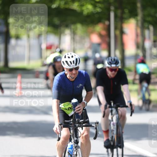10.08.2025 - GEWOBA Citytriathlon Bremen Yannick Fuchs http://msf.ph/oto/8564285 10.08.2025 14:40:43 Radfahren 29, 131, 186, 211, 224, 289, 297, 529 meine-sportfotos.de