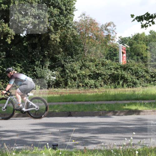 10.08.2025 - GEWOBA Citytriathlon Bremen Yannick Fuchs http://msf.ph/oto/8564328 10.08.2025 10:56:10 Radfahren 69, 99, 119, 429, 464, 466, 485, 497 meine-sportfotos.de
