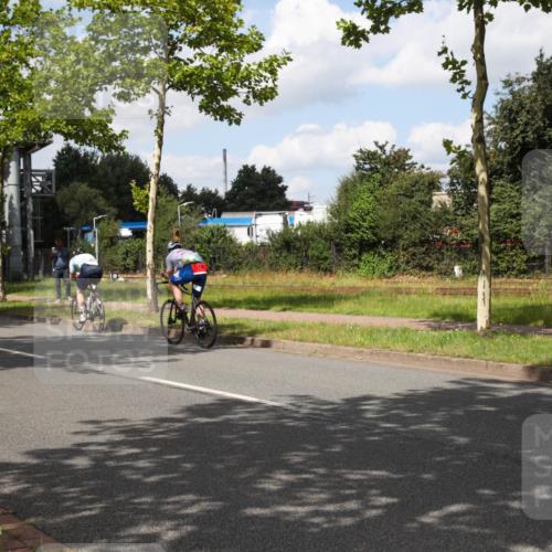 10.08.2025 - GEWOBA Citytriathlon Bremen Yannick Fuchs http://msf.ph/oto/8564343 10.08.2025 12:45:49 Radfahren 574, 651, 674, 685, 697, 748, 771, 812, 898, 928, 930 meine-sportfotos.de