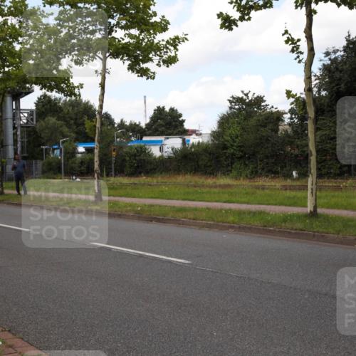 10.08.2025 - GEWOBA Citytriathlon Bremen Yannick Fuchs http://msf.ph/oto/8564386 10.08.2025 12:46:18 Radfahren 625, 948, 1011 meine-sportfotos.de