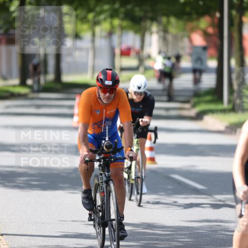10.08.2025 - GEWOBA Citytriathlon Bremen Yannick Fuchs http://msf.ph/oto/8564434 10.08.2025 14:41:16 Radfahren 36, 103, 142, 204, 249, 253, 266, 280, 353, 431, 432, 476, 477 meine-sportfotos.de