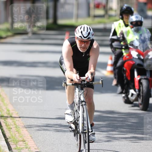 10.08.2025 - GEWOBA Citytriathlon Bremen Yannick Fuchs http://msf.ph/oto/8564448 10.08.2025 14:41:24 Radfahren 36, 249, 266, 280, 306, 343, 353, 431 meine-sportfotos.de