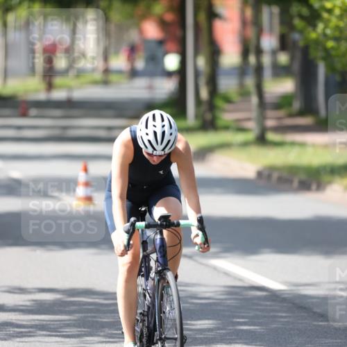 10.08.2025 - GEWOBA Citytriathlon Bremen Yannick Fuchs http://msf.ph/oto/8564494 10.08.2025 14:41:38 Radfahren 36, 209, 306, 317, 343, 480, 513 meine-sportfotos.de