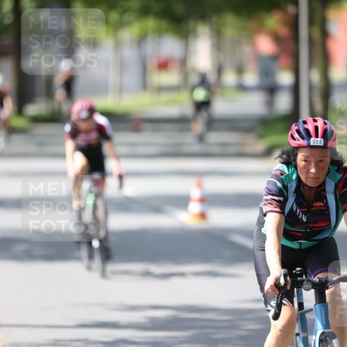10.08.2025 - GEWOBA Citytriathlon Bremen Yannick Fuchs http://msf.ph/oto/8564546 10.08.2025 14:41:48 Radfahren 209, 213, 250, 262, 306, 317, 343, 478, 480, 513 meine-sportfotos.de