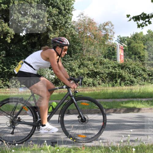 10.08.2025 - GEWOBA Citytriathlon Bremen Yannick Fuchs http://msf.ph/oto/8564633 10.08.2025 10:58:17 Radfahren 1, 125, 143, 165, 185, 402, 443, 445, 453, 472, 493, 506, 513 meine-sportfotos.de