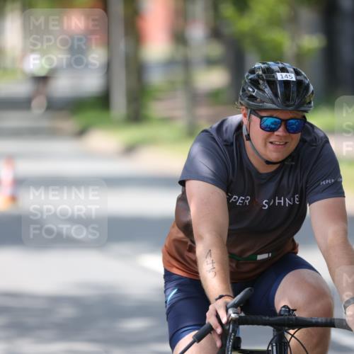 10.08.2025 - GEWOBA Citytriathlon Bremen Yannick Fuchs http://msf.ph/oto/8564636 10.08.2025 14:42:20 Radfahren 19, 145, 288, 488 meine-sportfotos.de