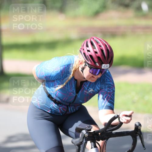 10.08.2025 - GEWOBA Citytriathlon Bremen Yannick Fuchs http://msf.ph/oto/8564689 10.08.2025 14:43:06 Radfahren 67, 180, 205, 436, 446 meine-sportfotos.de
