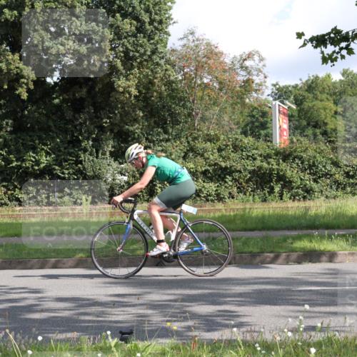 10.08.2025 - GEWOBA Citytriathlon Bremen Yannick Fuchs http://msf.ph/oto/8564782 10.08.2025 10:59:44 Radfahren 59, 141, 417, 463, 475, 498 meine-sportfotos.de