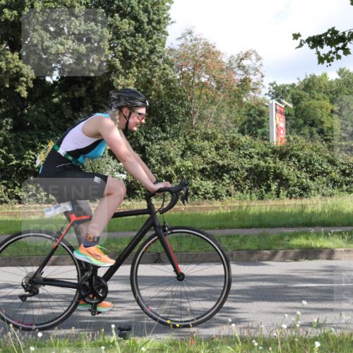 10.08.2025 - GEWOBA Citytriathlon Bremen Yannick Fuchs http://msf.ph/oto/8564785 10.08.2025 10:59:46 Radfahren 47, 59, 141, 417, 463, 475, 498 meine-sportfotos.de