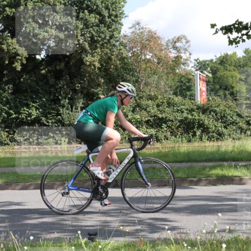 10.08.2025 - GEWOBA Citytriathlon Bremen Yannick Fuchs http://msf.ph/oto/8564852 10.08.2025 11:00:39 Radfahren 3, 39, 49, 107, 139, 173, 229, 436, 474 meine-sportfotos.de
