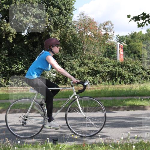10.08.2025 - GEWOBA Citytriathlon Bremen Yannick Fuchs http://msf.ph/oto/8564862 10.08.2025 11:00:44 Radfahren 3, 39, 49, 107, 173, 229, 436, 474, 499 meine-sportfotos.de