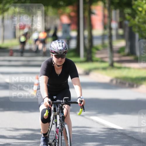 10.08.2025 - GEWOBA Citytriathlon Bremen Yannick Fuchs http://msf.ph/oto/8564902 10.08.2025 14:44:46 Radfahren 73, 208, 323, 346, 383 meine-sportfotos.de