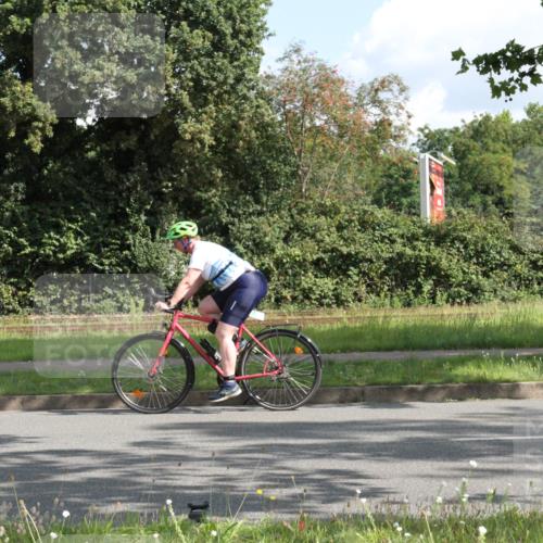 10.08.2025 - GEWOBA Citytriathlon Bremen Yannick Fuchs http://msf.ph/oto/8564909 10.08.2025 11:01:45 Radfahren 89, 199, 481 meine-sportfotos.de