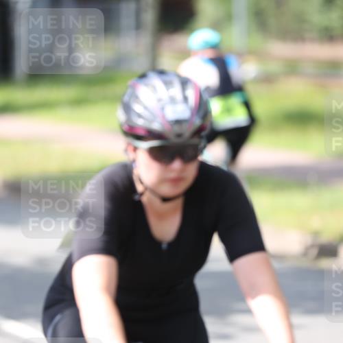 10.08.2025 - GEWOBA Citytriathlon Bremen Yannick Fuchs http://msf.ph/oto/8564912 10.08.2025 14:44:47 Radfahren 35, 73, 208, 323, 346, 383 meine-sportfotos.de