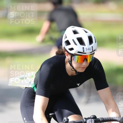 10.08.2025 - GEWOBA Citytriathlon Bremen Yannick Fuchs http://msf.ph/oto/8564943 10.08.2025 14:44:58 Radfahren 35, 73, 198, 326, 336, 346, 453, 484 meine-sportfotos.de
