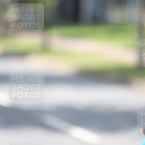 10.08.2025 - GEWOBA Citytriathlon Bremen Yannick Fuchs http://msf.ph/oto/8565054 10.08.2025 14:45:36 Radfahren 160, 166, 202, 221, 247, 273, 332, 349, 360, 532 meine-sportfotos.de