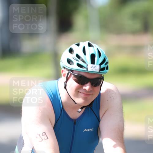 10.08.2025 - GEWOBA Citytriathlon Bremen Yannick Fuchs http://msf.ph/oto/8565123 10.08.2025 14:45:54 Radfahren 61, 99, 166, 182, 269, 273, 404, 441 meine-sportfotos.de