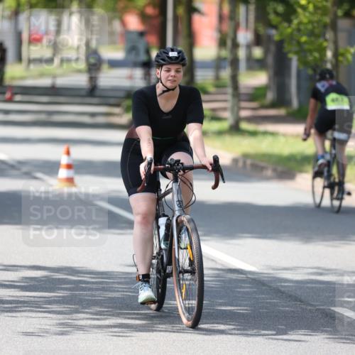 10.08.2025 - GEWOBA Citytriathlon Bremen Yannick Fuchs http://msf.ph/oto/8565215 10.08.2025 14:46:47 Radfahren 128, 158, 396, 406 meine-sportfotos.de