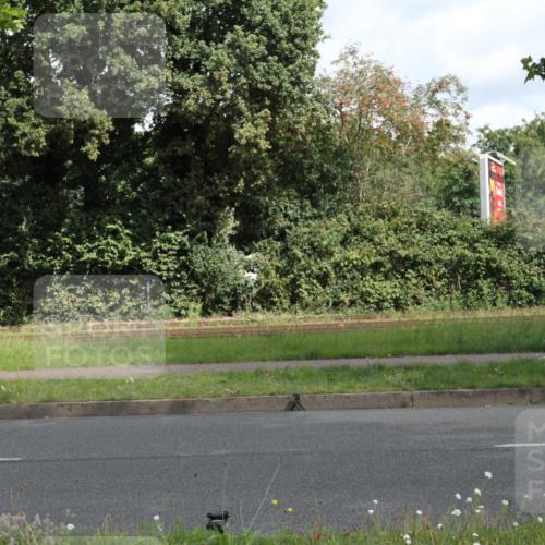 10.08.2025 - GEWOBA Citytriathlon Bremen Yannick Fuchs http://msf.ph/oto/8565290 10.08.2025 12:03:40 Radfahren 639, 662 meine-sportfotos.de