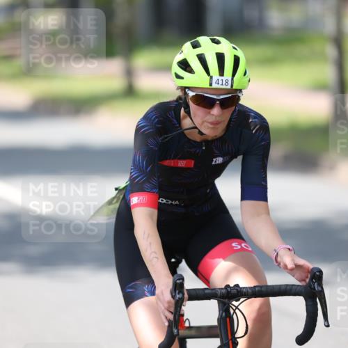 10.08.2025 - GEWOBA Citytriathlon Bremen Yannick Fuchs http://msf.ph/oto/8565343 10.08.2025 14:47:59 Radfahren 22, 331, 350, 418, 447 meine-sportfotos.de