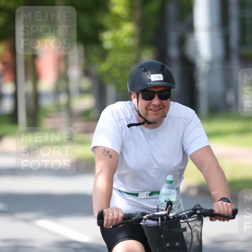 10.08.2025 - GEWOBA Citytriathlon Bremen Yannick Fuchs http://msf.ph/oto/8565401 10.08.2025 14:48:21 Radfahren 189, 196, 350, 447, 457 meine-sportfotos.de