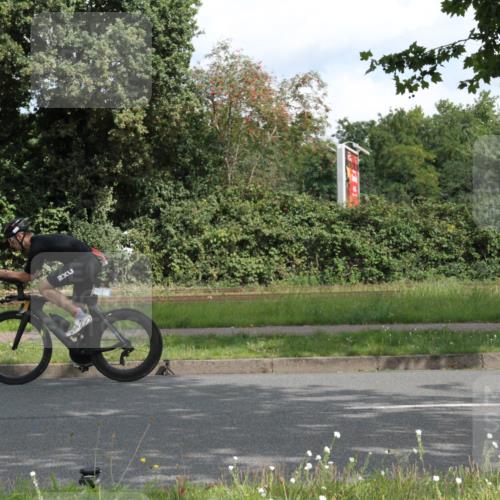 10.08.2025 - GEWOBA Citytriathlon Bremen Yannick Fuchs http://msf.ph/oto/8565422 10.08.2025 12:06:38 Radfahren 580, 613, 634, 658, 714 meine-sportfotos.de