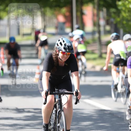 10.08.2025 - GEWOBA Citytriathlon Bremen Yannick Fuchs http://msf.ph/oto/8565436 10.08.2025 14:48:46 Radfahren 179, 181, 276, 365, 389, 426, 487 meine-sportfotos.de