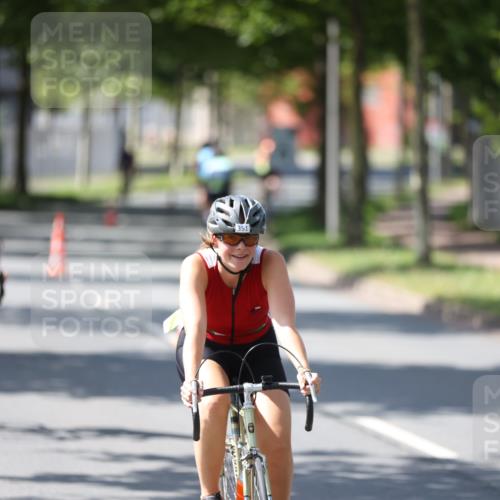 10.08.2025 - GEWOBA Citytriathlon Bremen Yannick Fuchs http://msf.ph/oto/8565474 10.08.2025 14:49:08 Radfahren 181, 318, 351, 373, 403 meine-sportfotos.de
