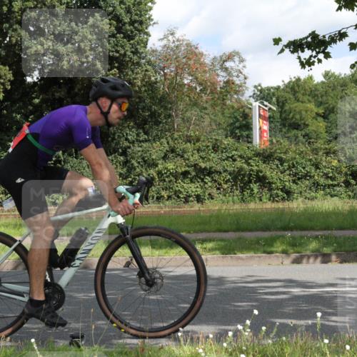 10.08.2025 - GEWOBA Citytriathlon Bremen Yannick Fuchs http://msf.ph/oto/8565480 10.08.2025 12:07:40 Radfahren 559, 609, 646, 650, 693, 705, 706, 721, 723, 740, 815, 879 meine-sportfotos.de
