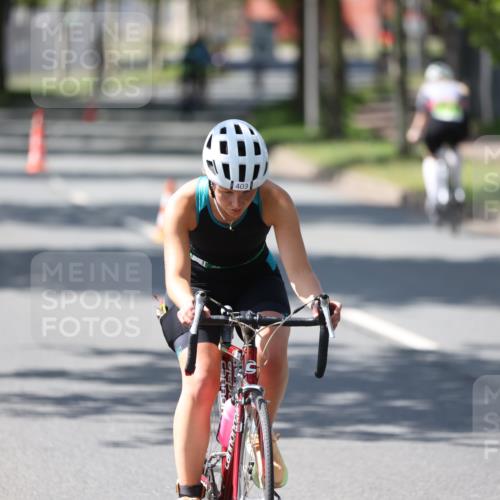 10.08.2025 - GEWOBA Citytriathlon Bremen Yannick Fuchs http://msf.ph/oto/8565487 10.08.2025 14:49:10 Radfahren 318, 351, 373, 401, 403 meine-sportfotos.de