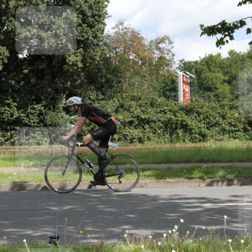 10.08.2025 - GEWOBA Citytriathlon Bremen Yannick Fuchs http://msf.ph/oto/8565488 10.08.2025 12:07:42 Radfahren 559, 609, 646, 650, 660, 693, 705, 706, 721, 723, 740, 815, 879 meine-sportfotos.de
