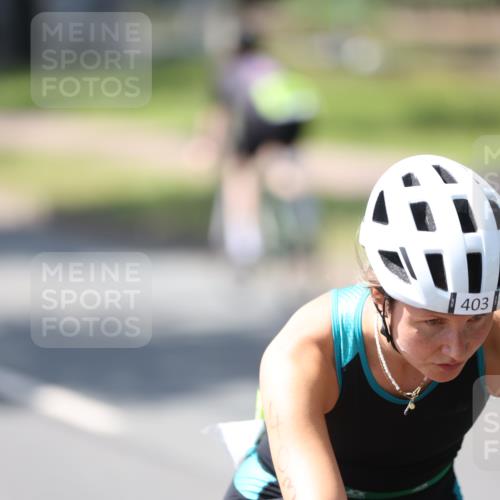 10.08.2025 - GEWOBA Citytriathlon Bremen Yannick Fuchs http://msf.ph/oto/8565494 10.08.2025 14:49:11 Radfahren 318, 351, 373, 401, 403 meine-sportfotos.de