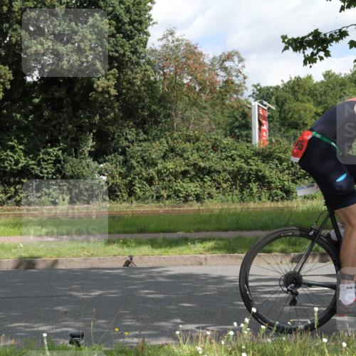 10.08.2025 - GEWOBA Citytriathlon Bremen Yannick Fuchs http://msf.ph/oto/8565500 10.08.2025 12:07:45 Radfahren 559, 609, 646, 660, 693, 696, 698, 705, 706, 721, 723, 740, 879 meine-sportfotos.de