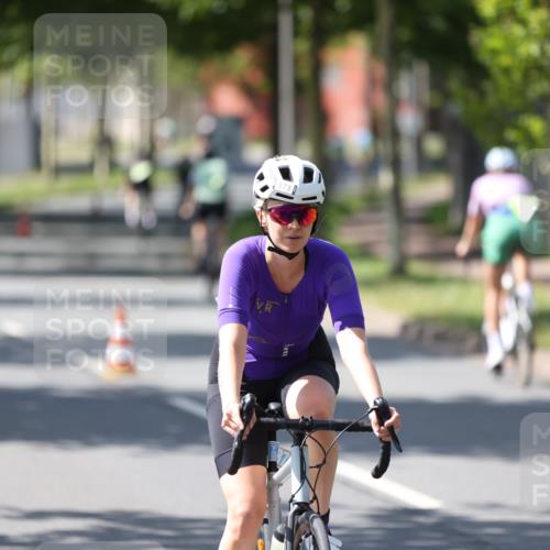10.08.2025 - GEWOBA Citytriathlon Bremen Yannick Fuchs http://msf.ph/oto/8565502 10.08.2025 14:49:18 Radfahren 286, 373, 401, 403 meine-sportfotos.de