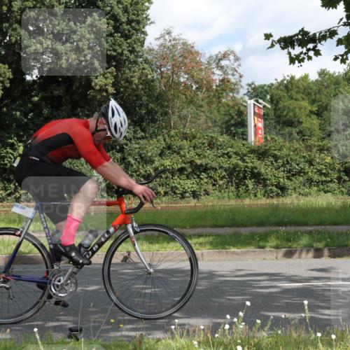 10.08.2025 - GEWOBA Citytriathlon Bremen Yannick Fuchs http://msf.ph/oto/8565537 10.08.2025 12:08:09 Radfahren 574, 595, 696, 698 meine-sportfotos.de