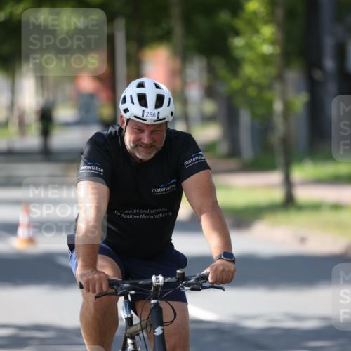 10.08.2025 - GEWOBA Citytriathlon Bremen Yannick Fuchs http://msf.ph/oto/8565541 10.08.2025 14:49:35 Radfahren 6, 286, 305, 328, 377, 402, 429, 461, 466, 491, 517 meine-sportfotos.de