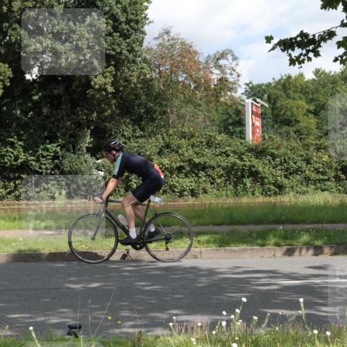 10.08.2025 - GEWOBA Citytriathlon Bremen Yannick Fuchs http://msf.ph/oto/8565595 10.08.2025 12:08:53 Radfahren 619, 677, 684, 727, 850, 883 meine-sportfotos.de