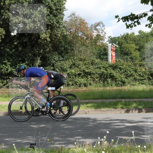 10.08.2025 - GEWOBA Citytriathlon Bremen Yannick Fuchs http://msf.ph/oto/8565613 10.08.2025 12:09:04 Radfahren 619, 684, 727, 731, 779, 850, 871, 890 meine-sportfotos.de