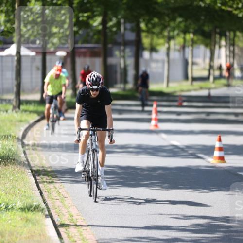 10.08.2025 - GEWOBA Citytriathlon Bremen Yannick Fuchs http://msf.ph/oto/8565623 10.08.2025 14:49:51 Radfahren 6, 169, 193, 293, 305, 322, 377, 402, 407, 429, 466, 509, 517 meine-sportfotos.de