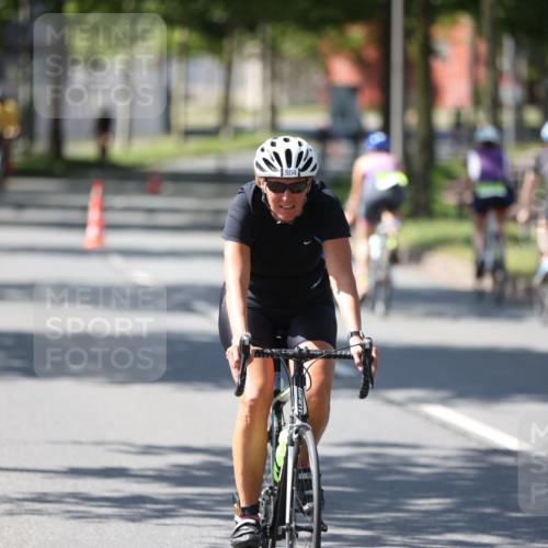 10.08.2025 - GEWOBA Citytriathlon Bremen Yannick Fuchs http://msf.ph/oto/8565694 10.08.2025 14:50:28 Radfahren 231, 416, 504 meine-sportfotos.de